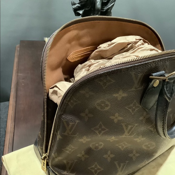 LOUIS VUITTON ALMA - Picture 5 of 15